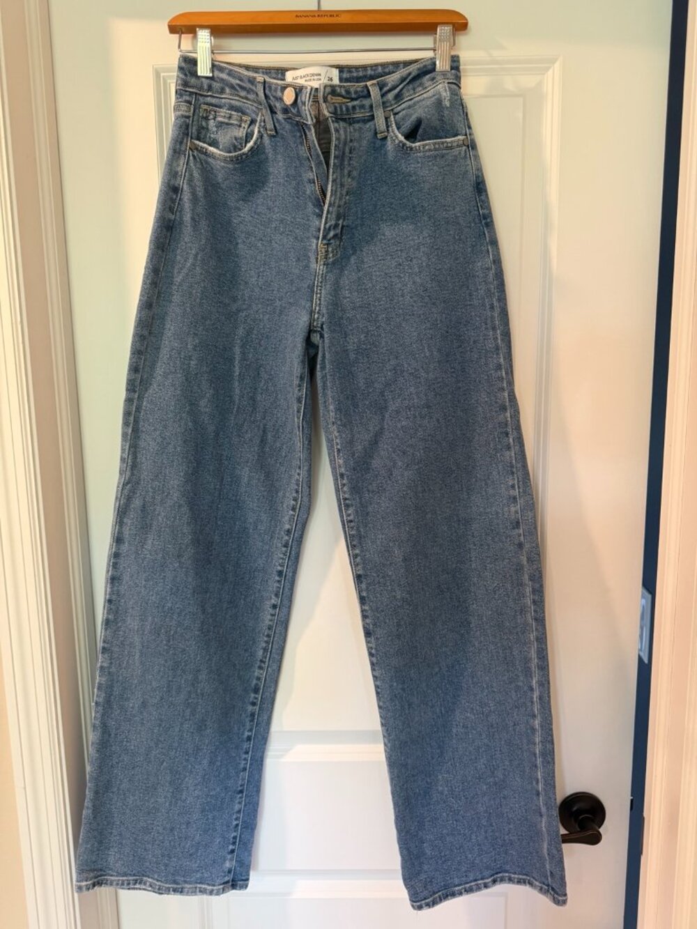 Just Black Denim Size 26 High Rise Wide Leg Jeans Medium Wash